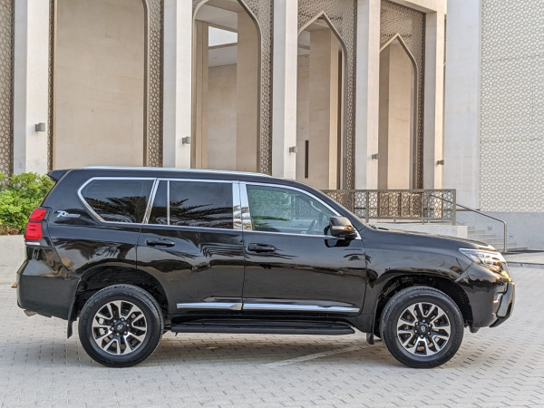 Toyota LAND CRUISER PRADO 2012/ Black LHD Petrol AT SUV 4WD