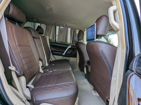 Toyota LAND CRUISER PRADO 2012/ Black LHD Petrol AT SUV 4WD view 9