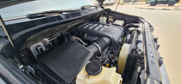 Toyota Tundra 2012/ Grey LHD Petrol AT Pickup 4WD view 21