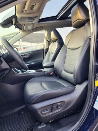 Toyota RAV 4 2020  Blue LHD Petrol AT SUV Crossover 4WD view 7