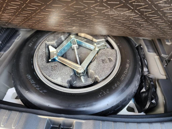 Toyota RAV 4 2020  Blue LHD Petrol AT SUV Crossover 4WD view 9