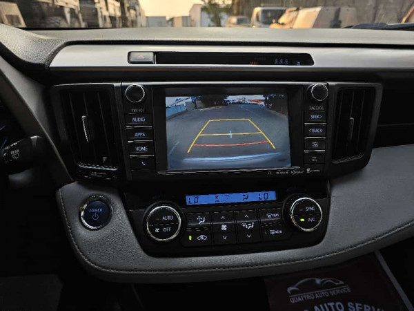 Toyota RAV 4 2018  Silver LHD Hybrid AT SUV 4WD view 9