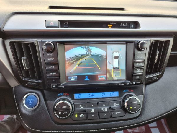 Toyota RAV 4 2017  Silver LHD Hybrid AT SUV 4WD view 7