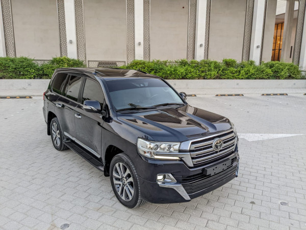 1/18 トヨタ Land Cruiser VX-R LC79 Black 1/18 トヨタ Land Cruiser VX-R LC79 Black 1/18 トヨタ Land Cruiser VX-R