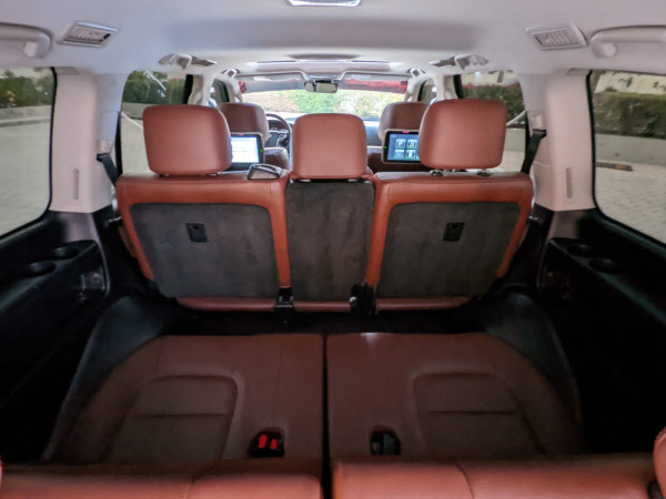 Toyota Land Cruiser 2016  Black LHD Petrol AT SUV 4WD view 16