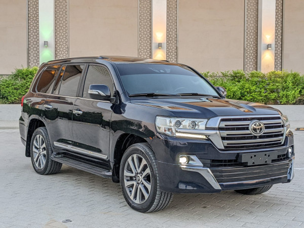 Toyota Land Cruiser 2016  Black LHD Petrol AT SUV 4WD view 29