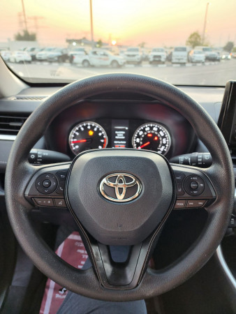 Toyota RAV 4 2022  Green LHD Petrol AT SUV Crossover 4WD view 2