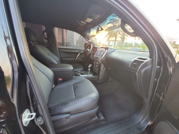 Toyota LAND CRUISER PRADO 2013  Black LHD Petrol AT SUV 4WD view 16
