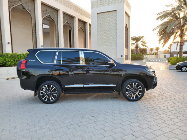 Toyota LAND CRUISER PRADO 2013  Black LHD Petrol AT SUV 4WD view 29