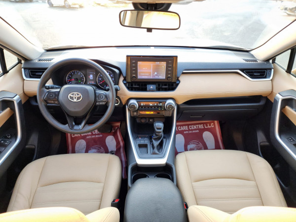 Toyota RAV 4 2019/ White LHD Petrol AT SUV Crossover 2WD view 4