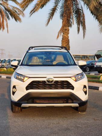 Toyota RAV 4 2019/ White LHD Petrol AT SUV Crossover 2WD view 10