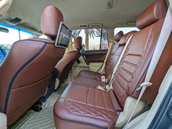 Toyota LAND CRUISER PRADO 2016  Grey LHD Petrol AT SUV 4WD view 6