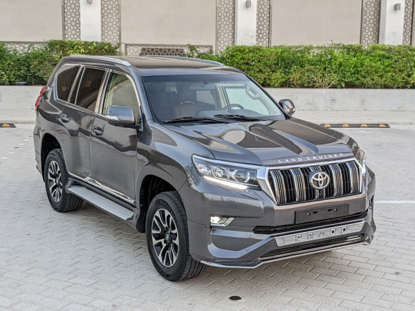 Toyota LAND CRUISER PRADO 2016  Grey LHD Petrol AT SUV 4WD view 7