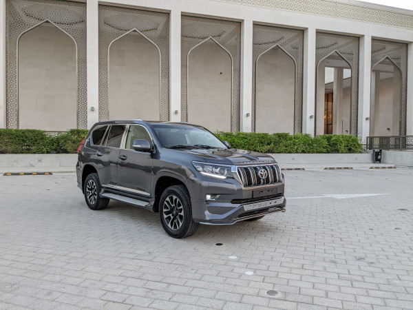 Toyota LAND CRUISER PRADO 2016  Grey LHD Petrol AT SUV 4WD view 10