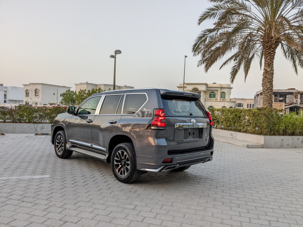 Toyota LAND CRUISER PRADO 2016  Grey LHD Petrol AT SUV 4WD view 13