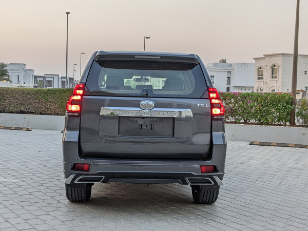 Toyota LAND CRUISER PRADO 2016  Grey LHD Petrol AT SUV 4WD view 22