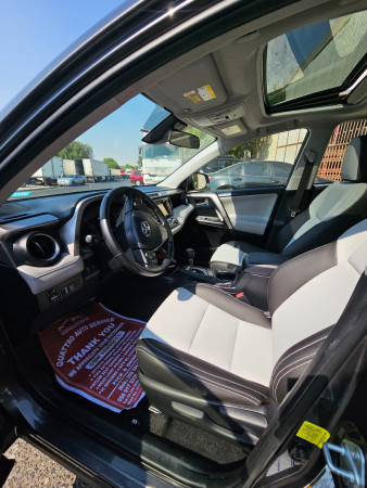 Toyota RAV 4 2018  Grey LHD Petrol AT SUV Crossover 4WD view 2
