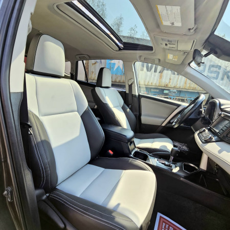 Toyota RAV 4 2018  Grey LHD Petrol AT SUV Crossover 4WD view 3
