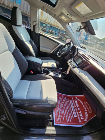 Toyota RAV 4 2018  Grey LHD Petrol AT SUV Crossover 4WD view 4