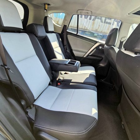 Toyota RAV 4 2018  Grey LHD Petrol AT SUV Crossover 4WD view 5