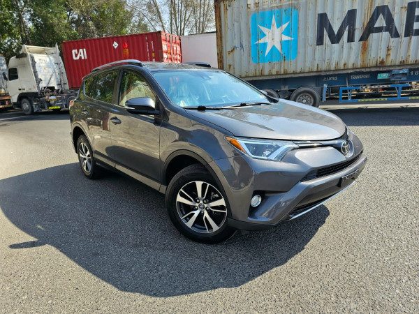 Toyota RAV 4 2018  Grey LHD Petrol AT SUV Crossover 4WD view 9