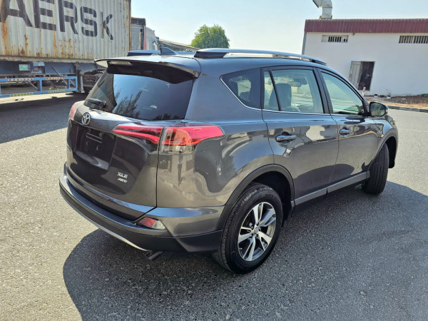 Toyota RAV 4 2018  Grey LHD Petrol AT SUV Crossover 4WD view 12