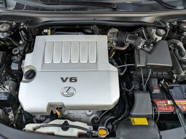 Lexus ES 350 2013  Black LHD Petrol AT Sedan 2WD view 4