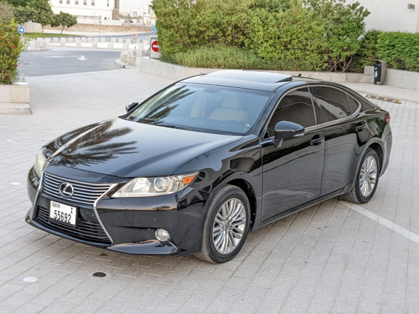 Lexus ES 350 2013  Black LHD Petrol AT Sedan 2WD view 6