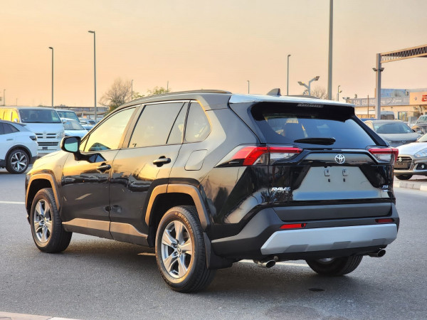 Toyota RAV 4 2022/ Black LHD Petrol AT SUV Crossover 4WD view 18