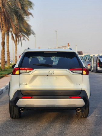 Toyota RAV 4 2022  White LHD Petrol AT SUV Crossover 2WD view 6