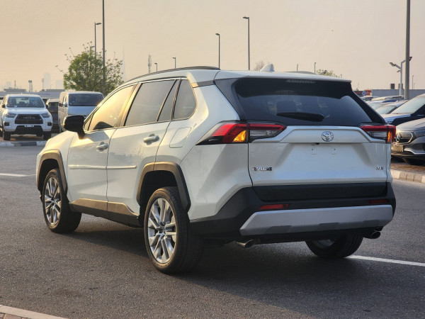 Toyota RAV 4 2022  White LHD Petrol AT SUV Crossover 2WD view 9