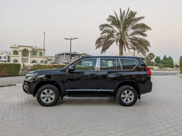 Toyota LAND CRUISER PRADO 2021/ Black LHD Petrol AT SUV 4WD view 6