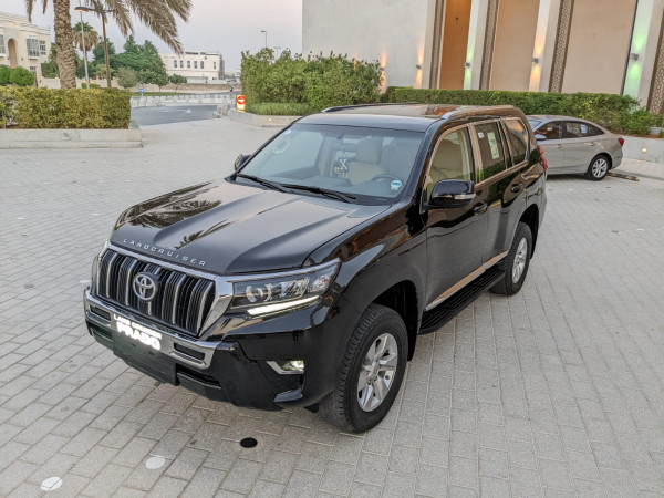 Toyota LAND CRUISER PRADO 2021/ Black LHD Petrol AT SUV 4WD view 27