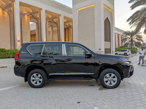 Toyota LAND CRUISER PRADO 2021/ Black LHD Petrol AT SUV 4WD view 31