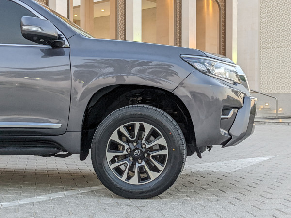 Toyota LAND CRUISER PRADO 2011  Grey LHD Petrol AT SUV 4WD view 16