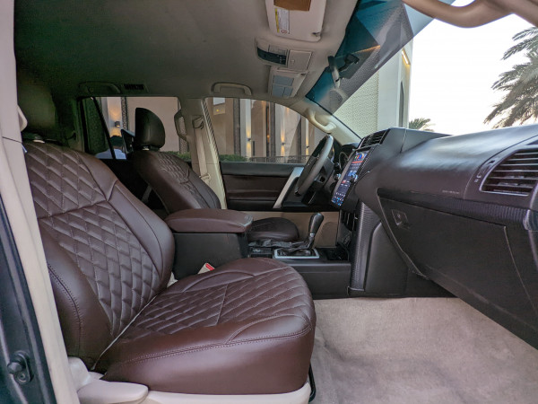 Toyota LAND CRUISER PRADO 2011  Grey LHD Petrol AT SUV 4WD view 18