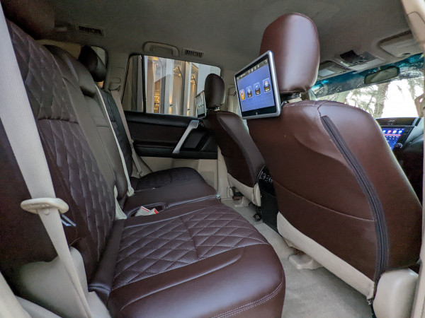 Toyota LAND CRUISER PRADO 2011  Grey LHD Petrol AT SUV 4WD view 19
