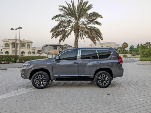 Toyota LAND CRUISER PRADO 2011  Grey LHD Petrol AT SUV 4WD view 30