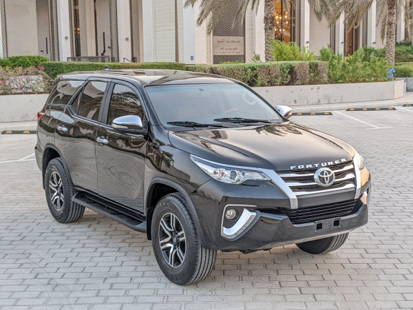 Toyota Fortuner 2016/ Black LHD Petrol AT SUV 4WD view 17