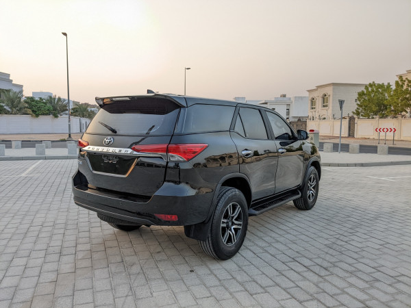 Toyota Fortuner 2016/ Black LHD Petrol AT SUV 4WD view 24