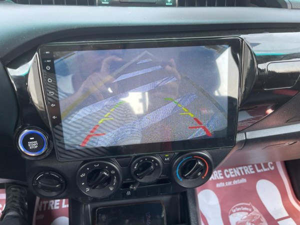 Toyota Hilux 2019/ Black LHD Petrol AT Pickup 4WD view 13