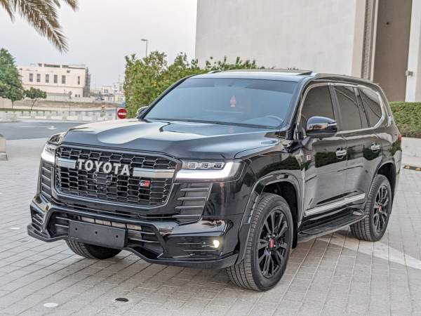 Toyota Land Cruiser 2011/ Black LHD Petrol AT SUV 4WD view 2