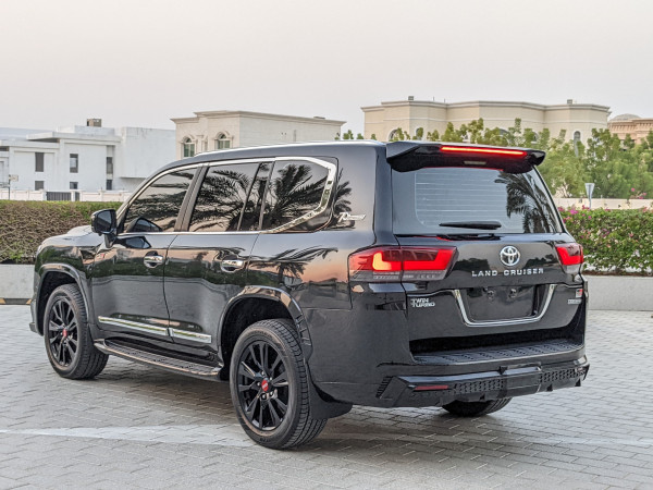 Toyota Land Cruiser 2011/ Black LHD Petrol AT SUV 4WD view 5