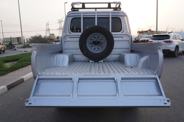 Toyota Land Cruiser Pickup 2013/ Silver RHD Diesel MT Pickup 4WD view 6