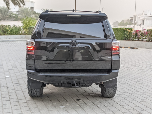 Toyota 4-Runner 2020  Black LHD Petrol AT SUV 4WD view 2