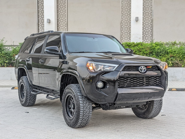Toyota 4-Runner 2020  Black LHD Petrol AT SUV 4WD view 4