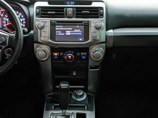 Toyota 4-Runner 2020  Black LHD Petrol AT SUV 4WD view 15