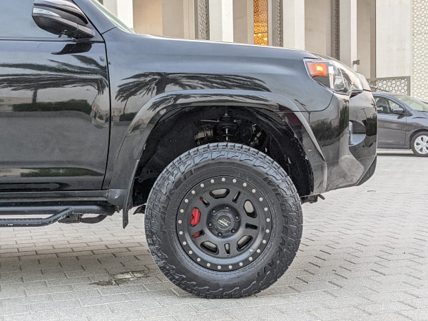 Toyota 4-Runner 2020  Black LHD Petrol AT SUV 4WD view 20
