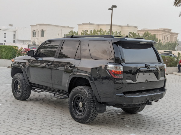 Toyota 4-Runner 2020  Black LHD Petrol AT SUV 4WD view 25