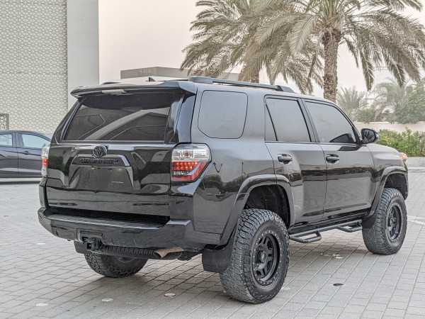 Toyota 4-Runner 2020  Black LHD Petrol AT SUV 4WD view 26